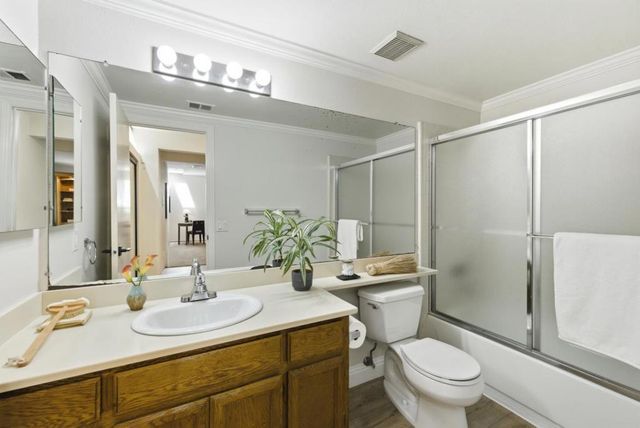 1669 Geary Road, Walnut Creek, CA 94597