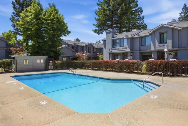 1669 Geary Road, Walnut Creek, CA 94597