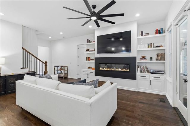 1719 Old Hickory Street, Decatur, GA 30032