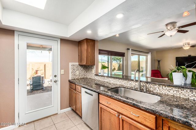 3565 S Avenida De Las Palmas, Tucson, AZ 85730