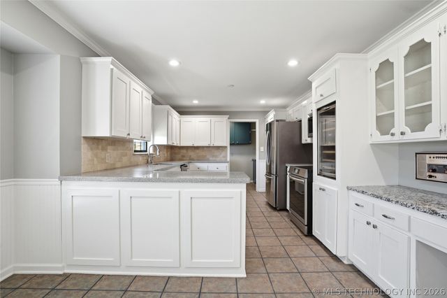 3704 S Braden Place, Tulsa, OK 74135