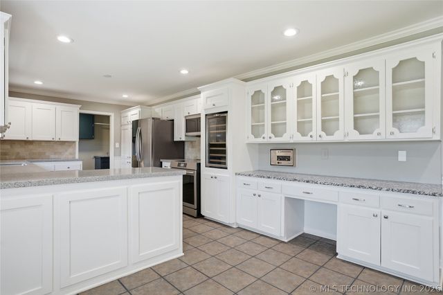 3704 S Braden Place, Tulsa, OK 74135