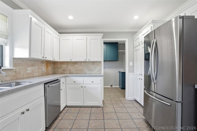 3704 S Braden Place, Tulsa, OK 74135