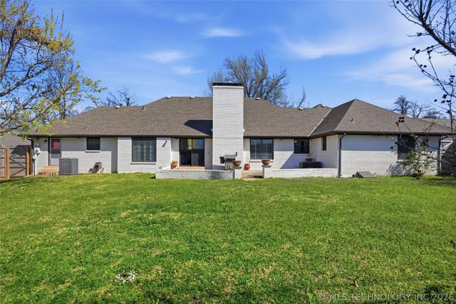 3704 S Braden Place, Tulsa, OK 74135