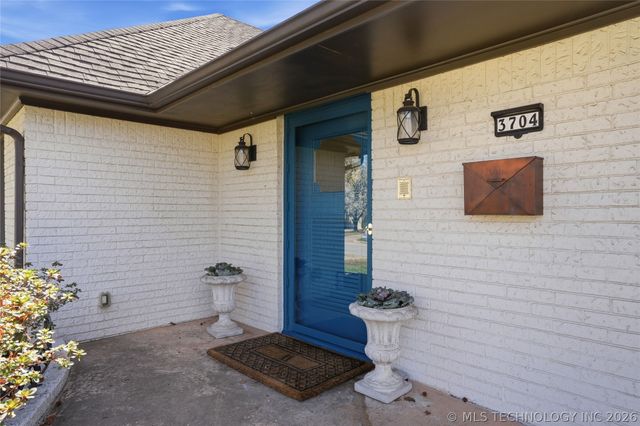 3704 S Braden Place, Tulsa, OK 74135