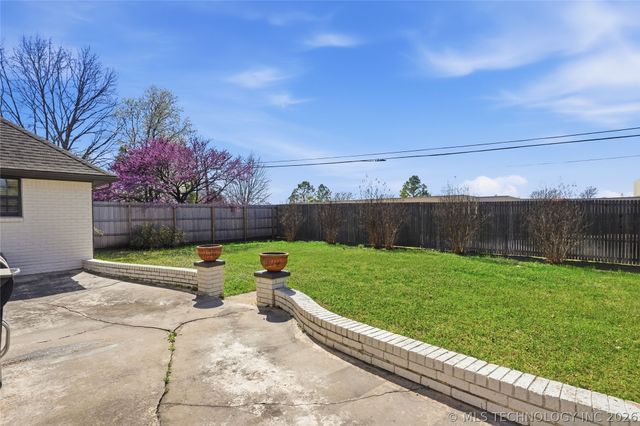 3704 S Braden Place, Tulsa, OK 74135