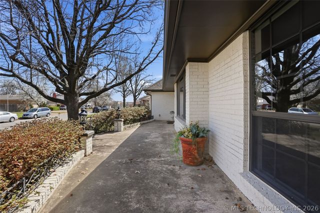 3704 S Braden Place, Tulsa, OK 74135