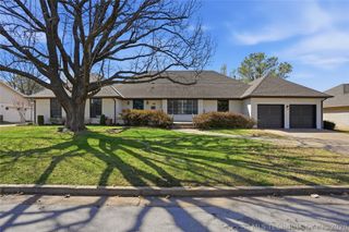 3704 S Braden Place, Tulsa, OK 74135