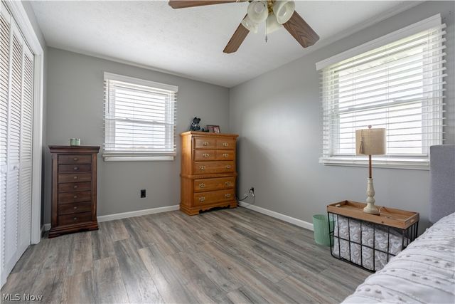 13700 Market Avenue N, Hartville, OH 44632