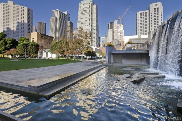 1 Hawthorne Street 23D, San Francisco, CA 94105