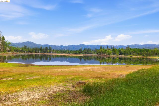 20575 Lori Ln, Sonora, CA 95370