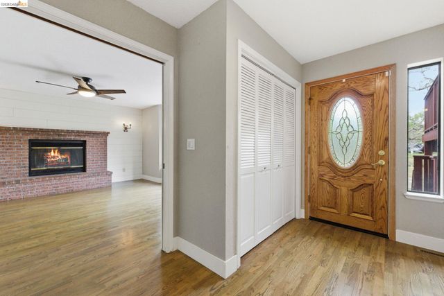 20575 Lori Ln, Sonora, CA 95370