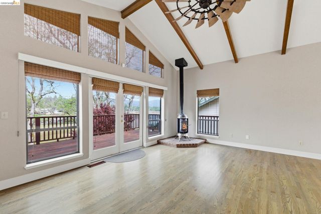 20575 Lori Ln, Sonora, CA 95370