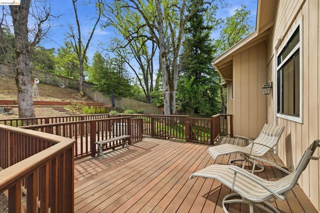 20575 Lori Ln, Sonora, CA 95370