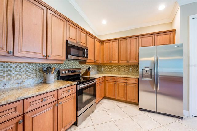 9453 NE DISCOVERY TERRACE 201C, Bradenton, FL 34212