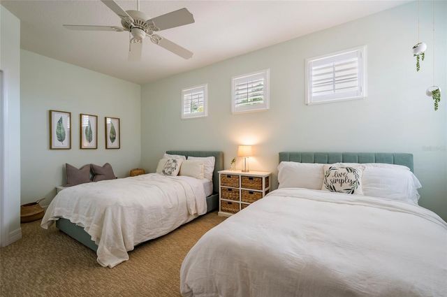 9453 NE DISCOVERY TERRACE 201C, Bradenton, FL 34212