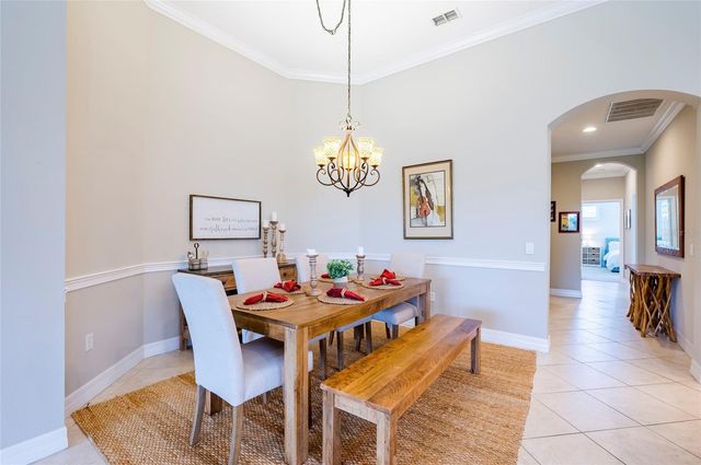 9453 NE DISCOVERY TERRACE 201C, Bradenton, FL 34212