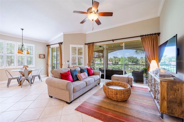 9453 NE DISCOVERY TERRACE 201C, Bradenton, FL 34212