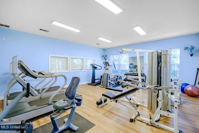 2252 Beach Drive, 1304, Gulfport, MS 39507