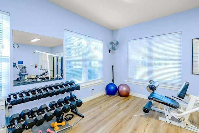 2252 Beach Drive, 1304, Gulfport, MS 39507