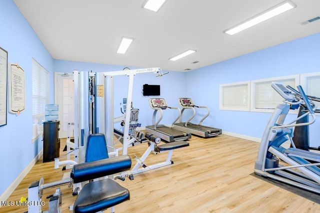 2252 Beach Drive, 1304, Gulfport, MS 39507