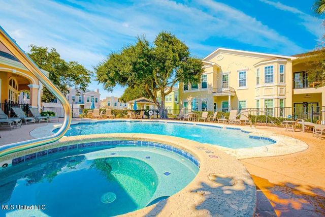 2252 Beach Drive, 1304, Gulfport, MS 39507