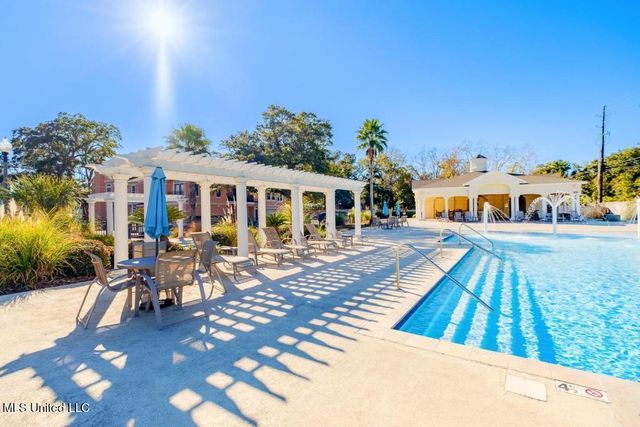 2252 Beach Drive, 1304, Gulfport, MS 39507