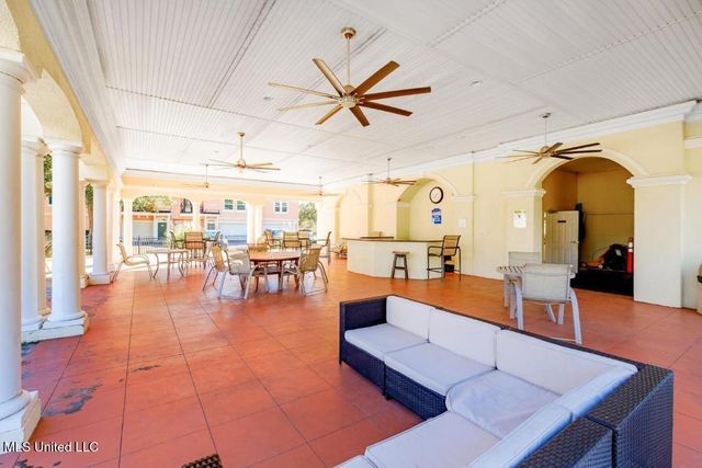 2252 Beach Drive, 1304, Gulfport, MS 39507