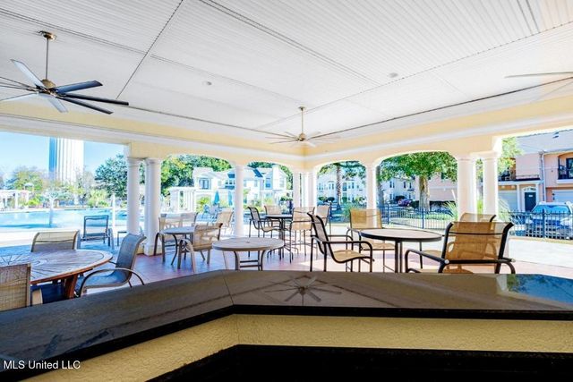 2252 Beach Drive, 1304, Gulfport, MS 39507