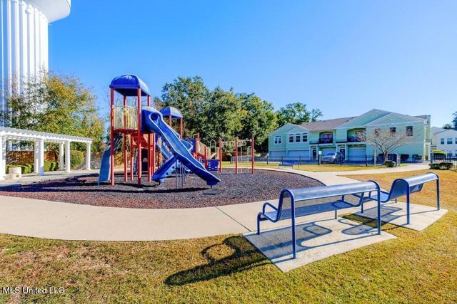 2252 Beach Drive, 1304, Gulfport, MS 39507