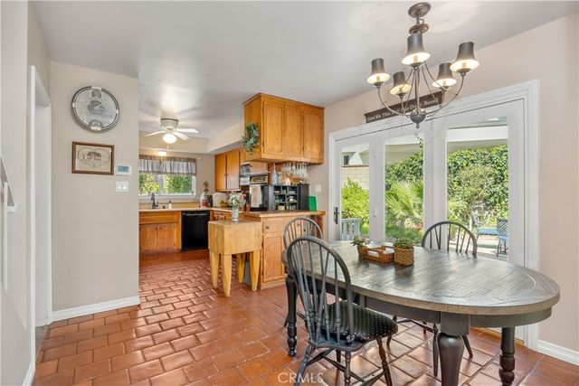 1709 Harbor Way, Seal Beach, CA 90740