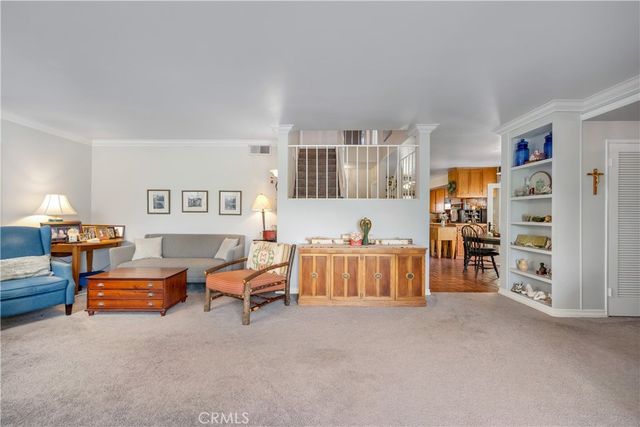 1709 Harbor Way, Seal Beach, CA 90740