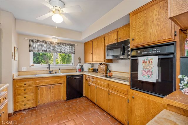 1709 Harbor Way, Seal Beach, CA 90740