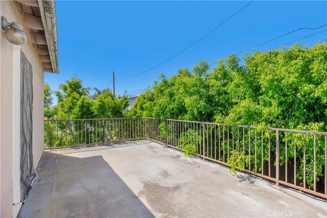 1709 Harbor Way, Seal Beach, CA 90740