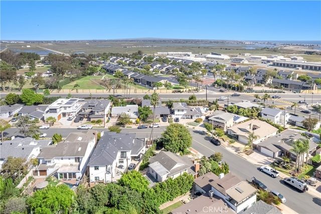 1709 Harbor Way, Seal Beach, CA 90740