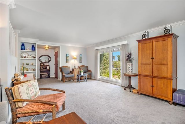 1709 Harbor Way, Seal Beach, CA 90740