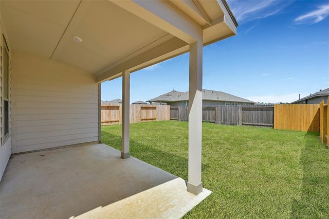 16609 Merry Pines Drive, Conroe, TX 77302