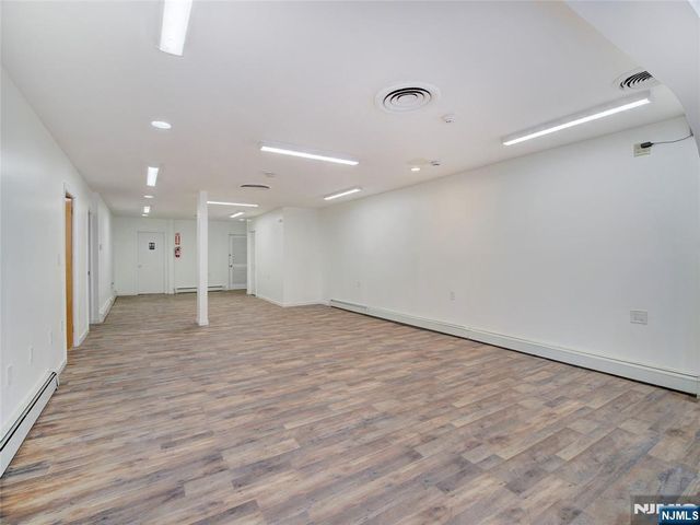 1011 Summit Avenue, Union City, NJ 07087