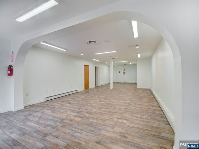 1011 Summit Avenue, Union City, NJ 07087