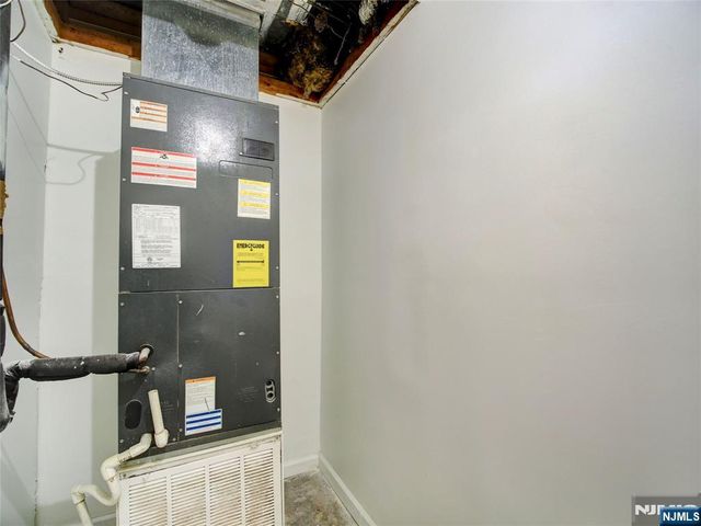 1011 Summit Avenue, Union City, NJ 07087