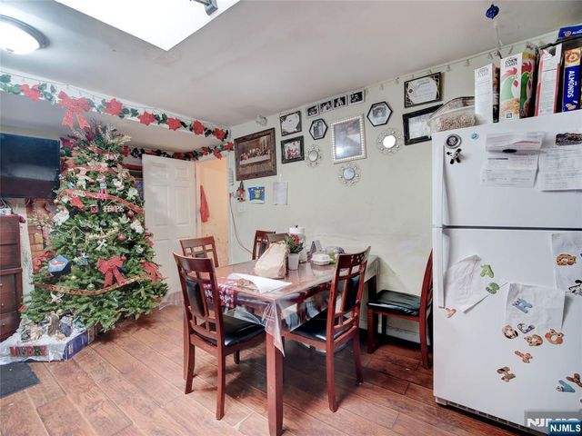 1011 Summit Avenue, Union City, NJ 07087