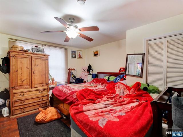 1011 Summit Avenue, Union City, NJ 07087