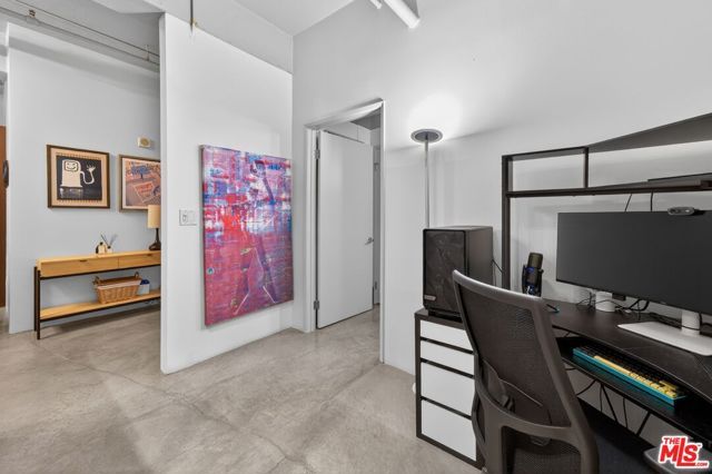 849 S Broadway 203, Los Angeles, CA 90014