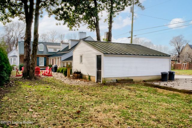 110 E Brashear Ave, Bardstown, KY 40004