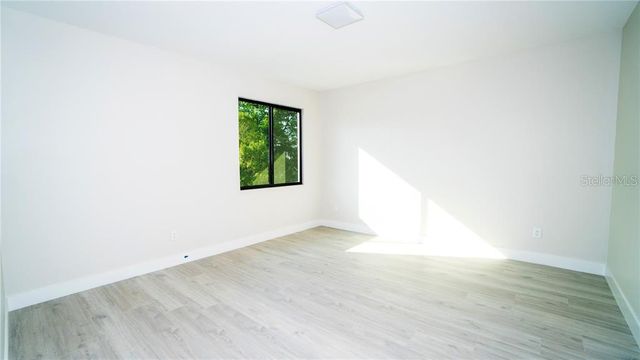 404 E SEWARD STREET, Tampa, FL 33604