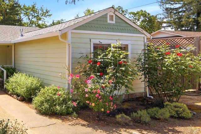 1856 Terry Rd, Santa Rosa, CA 95403