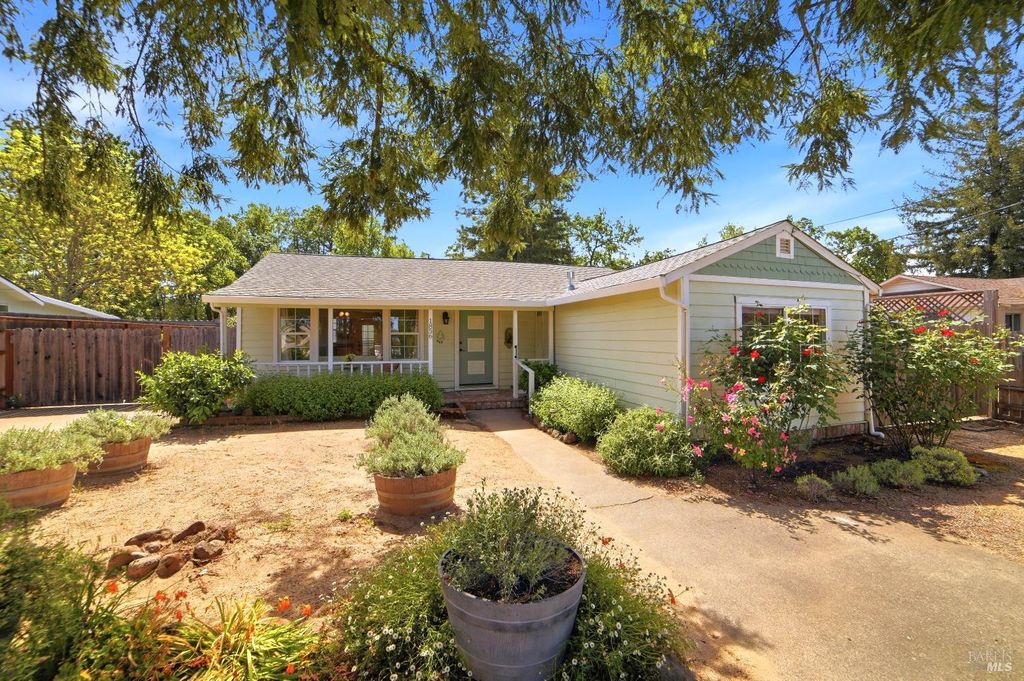 1856 Terry Rd, Santa Rosa, CA 95403