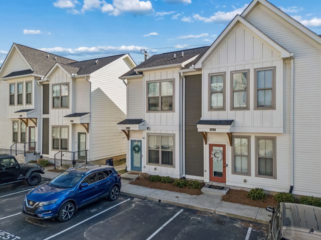 100 Thompson Ln Unit 6, Nashville, TN 37211