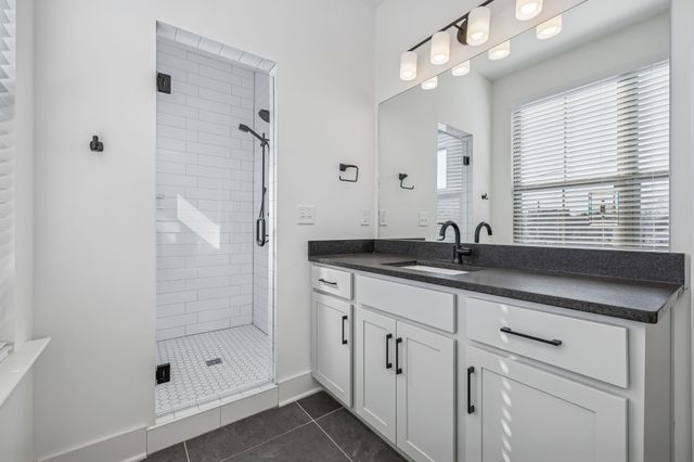 100 Thompson Ln Unit 6, Nashville, TN 37211