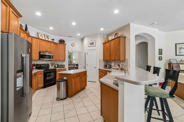 7308 AMBLESIDE DRIVE, Land O Lakes, FL 34637